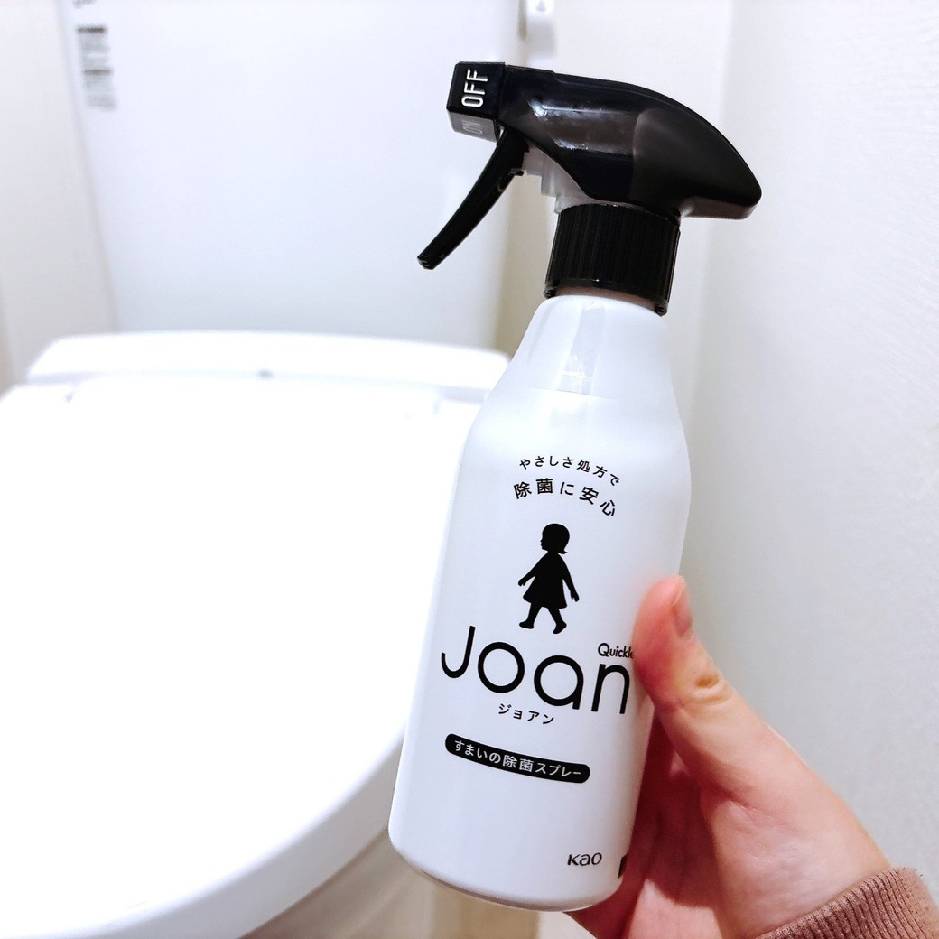 「クイックル Joan 除菌スプレー」を使う