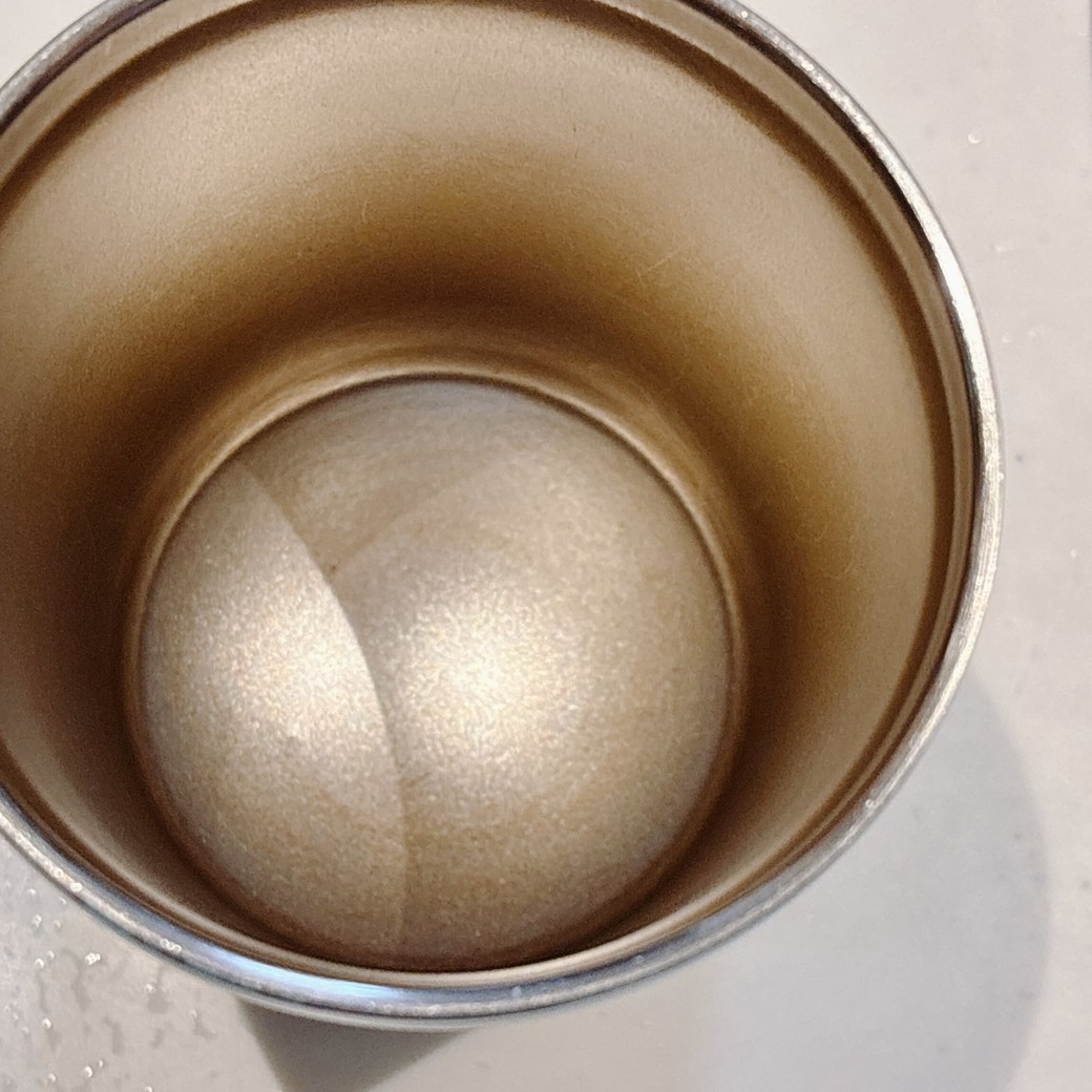 ステンレスタンブラーの茶渋