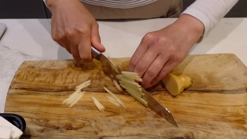 千切りにしたしょうが