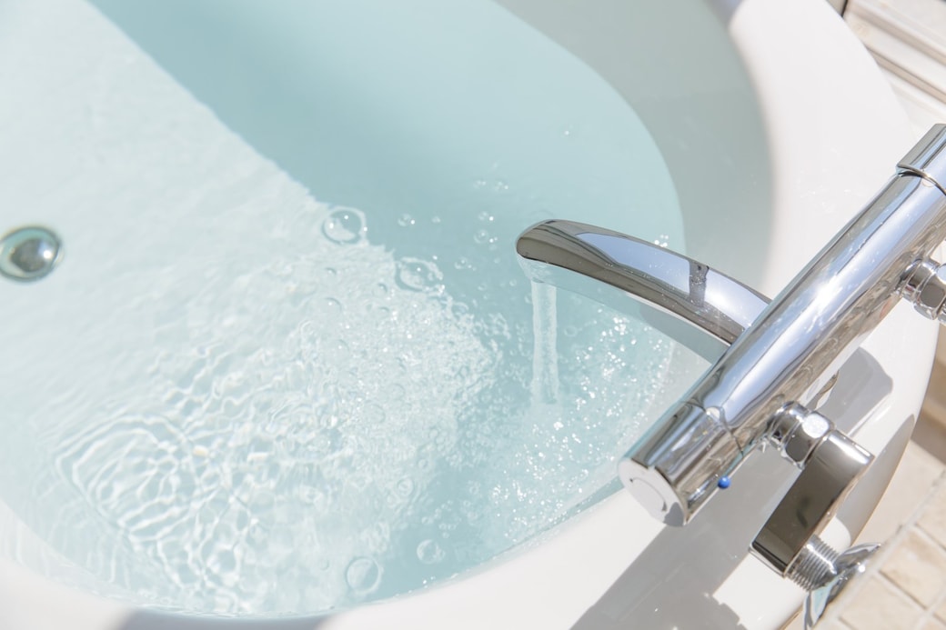 ①洗浄後すぐでもお湯張りできる