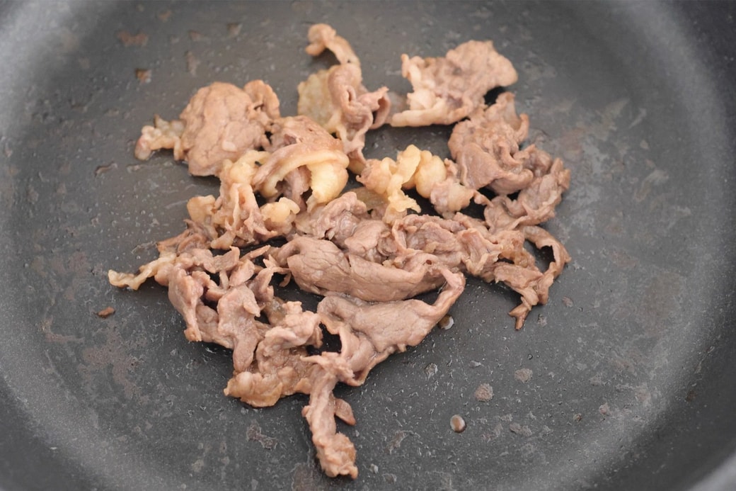 「ゆかりと牛肉のおにぎり」