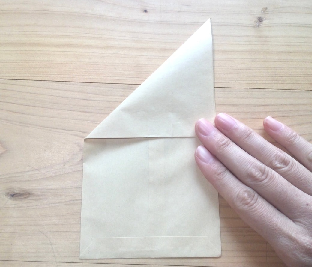 茶封筒を折る