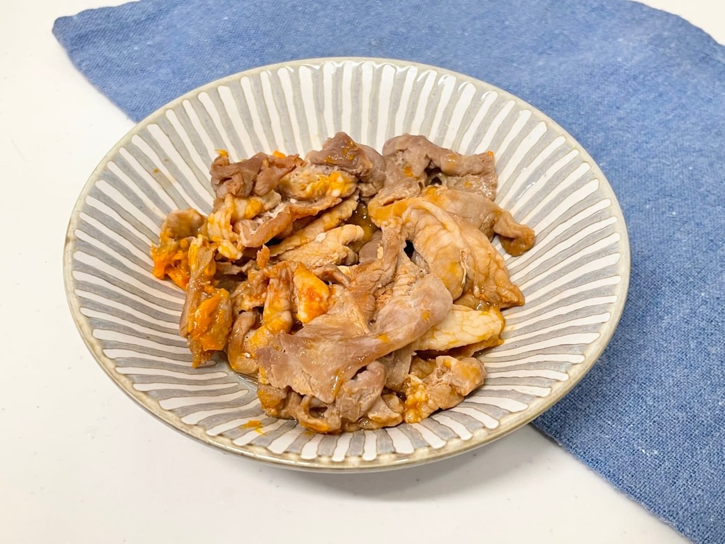 豚肉のケチャップ炒め