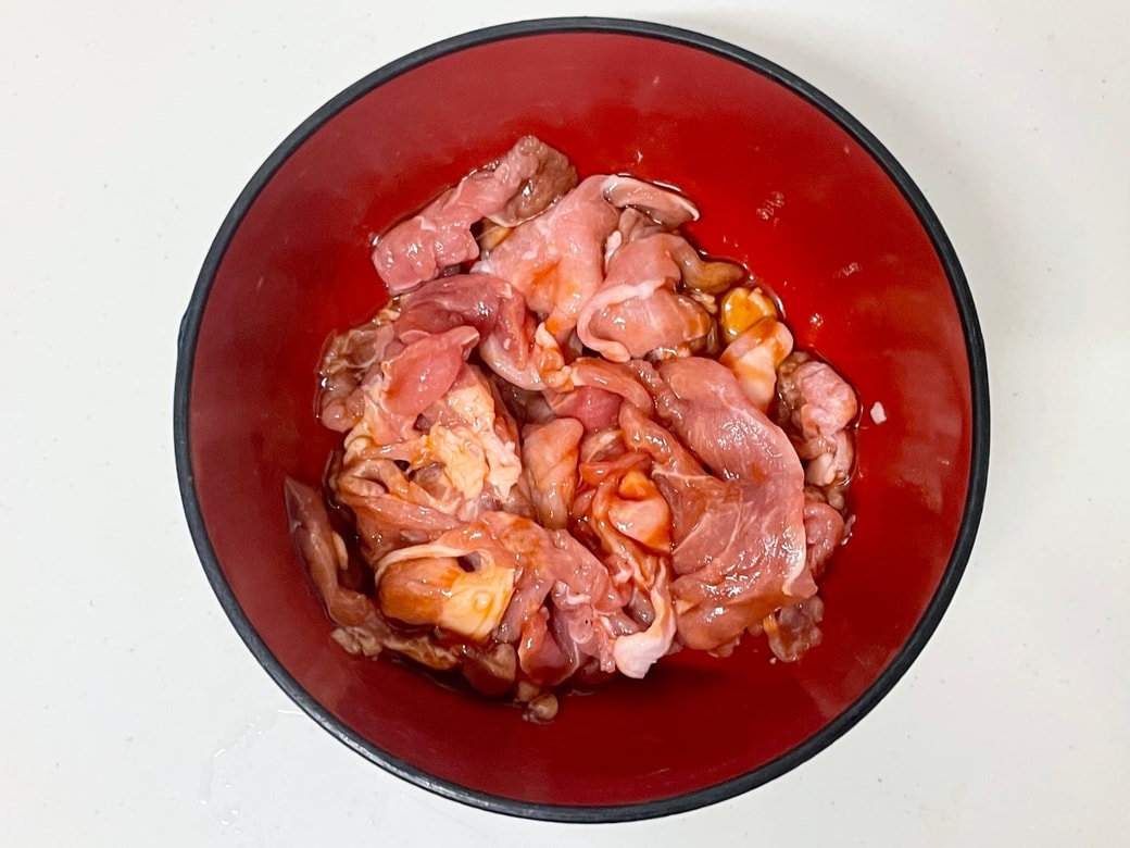 豚肉のケチャップ炒め