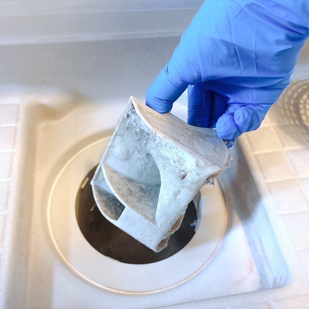 整流ブロックを取り外す