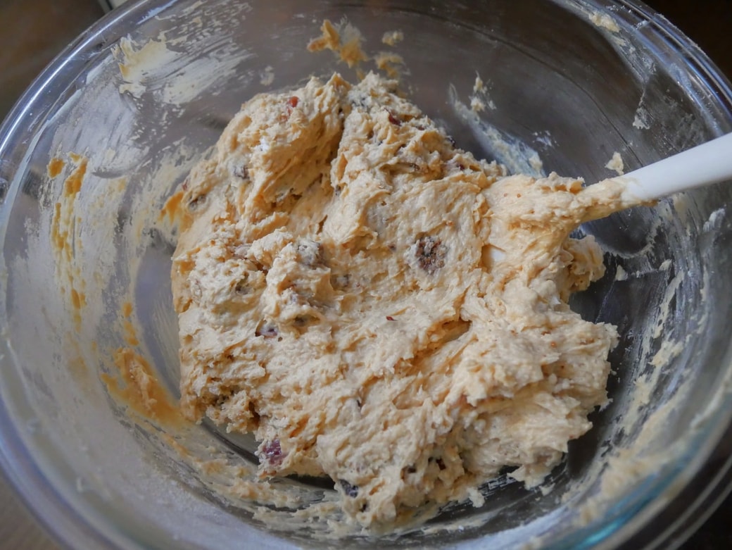 粉を全て加えたところ