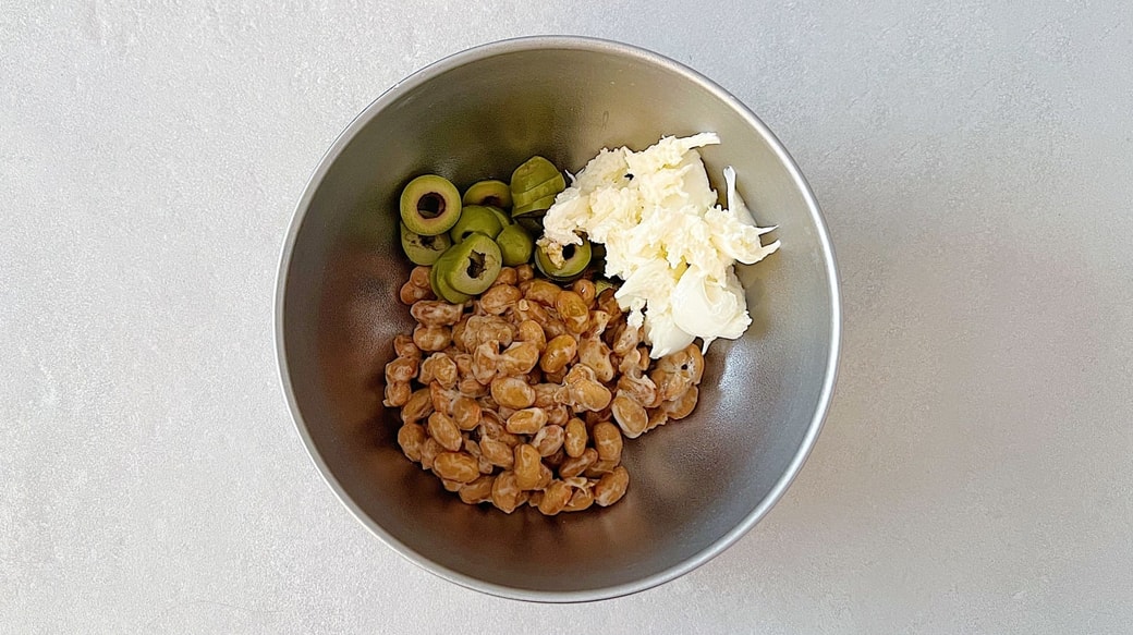 ボウルで合わせる