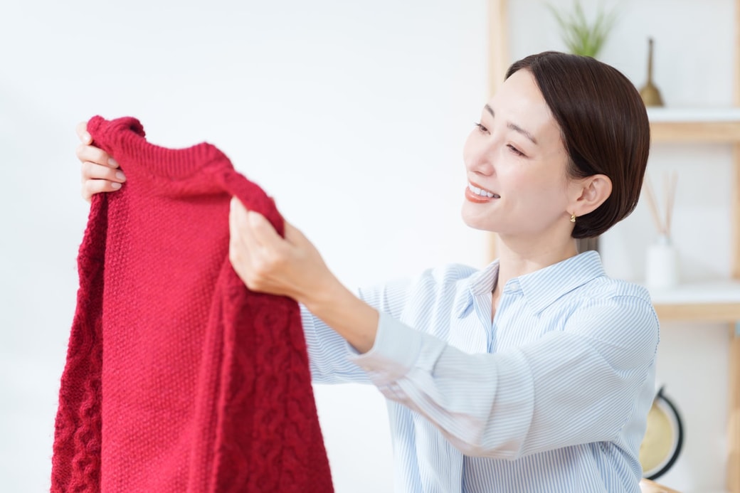 ①毎シーズン新しい服を買う