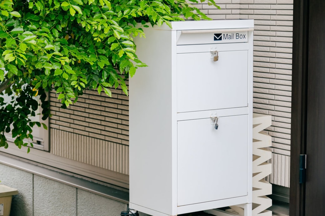 玄関で見落としがちな掃除スポット②宅配ボックス