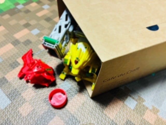 ホールケーキの箱