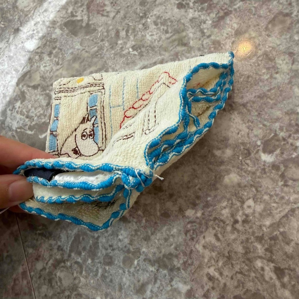 ハンカチの四隅を縫ったところ