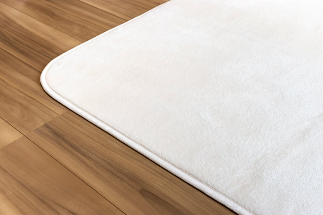 NG②ラグやカーペットを敷く