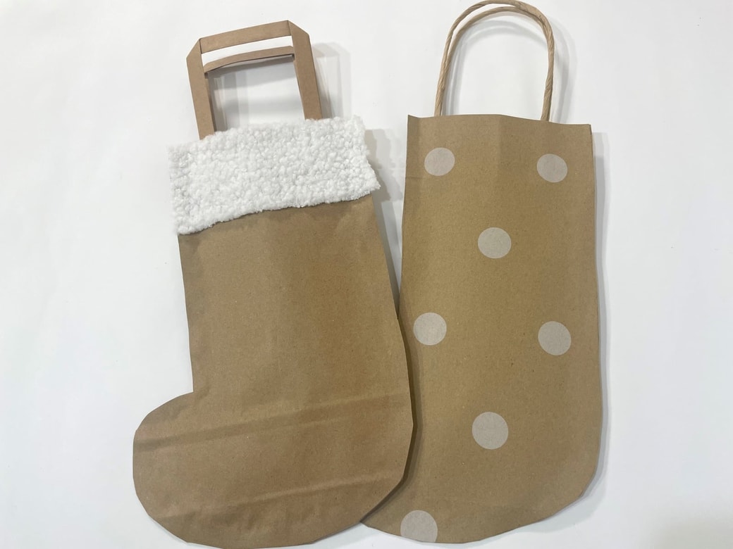 靴下のモチーフで可愛い袋が完成!ファー生地でデコレーションもおすすめ