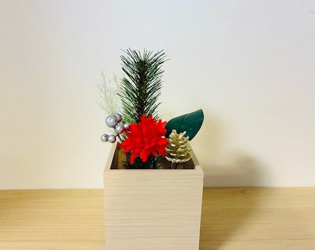 メラミンスポンジは、フェイクグリーンの飾りつけに使える!