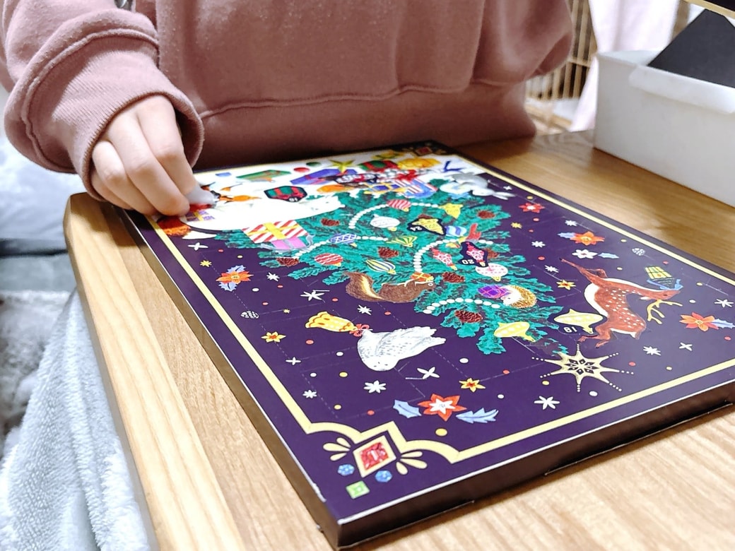 付属の数字シールでデコレーション