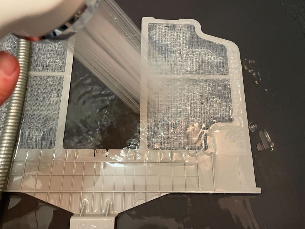 フィルターを洗い流す