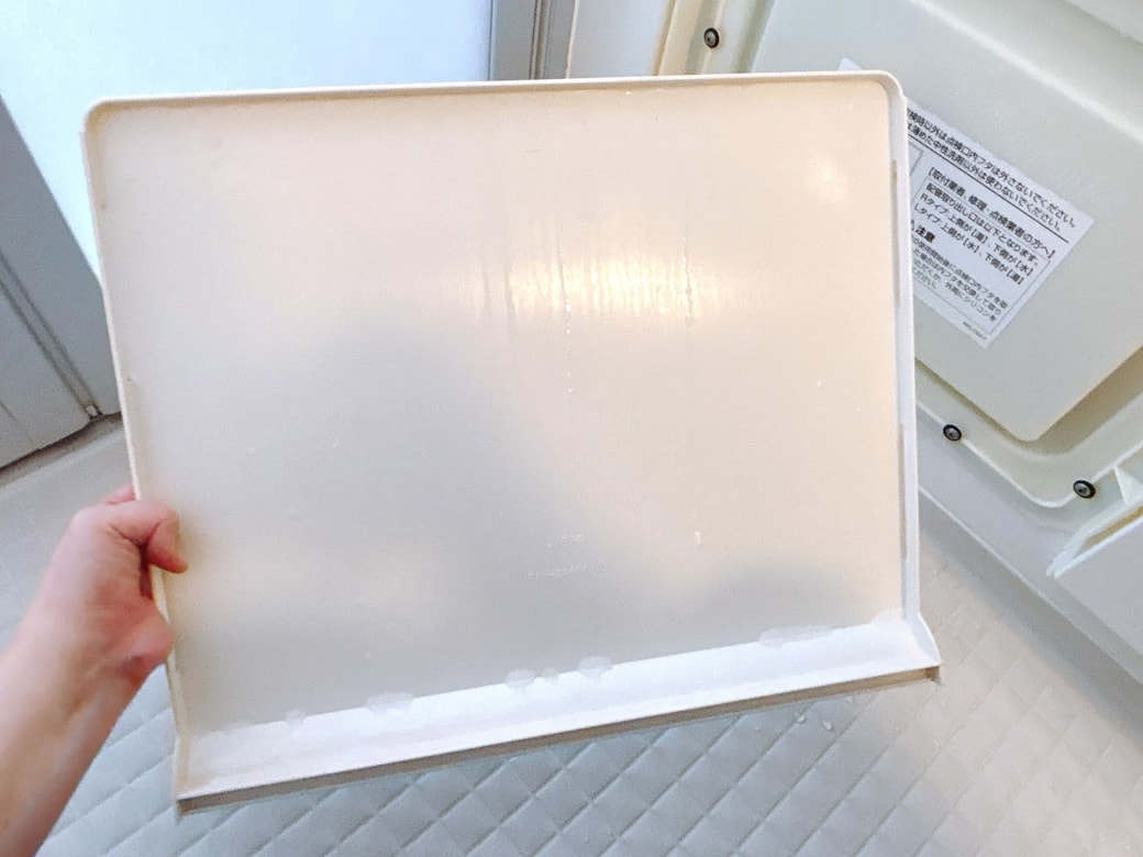 汚れでぬめっているエプロンカバー