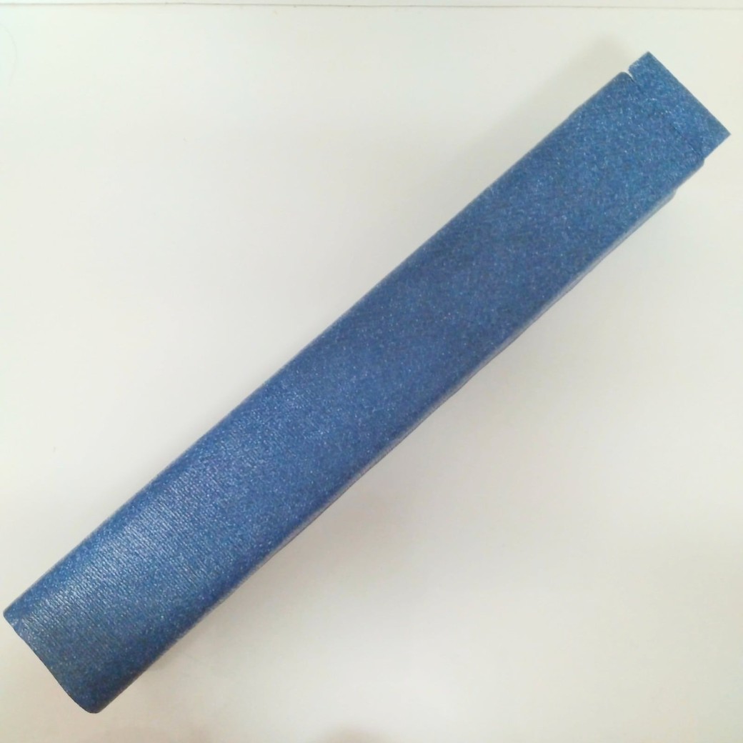 リメイクシートを貼りつけたラップの空き箱