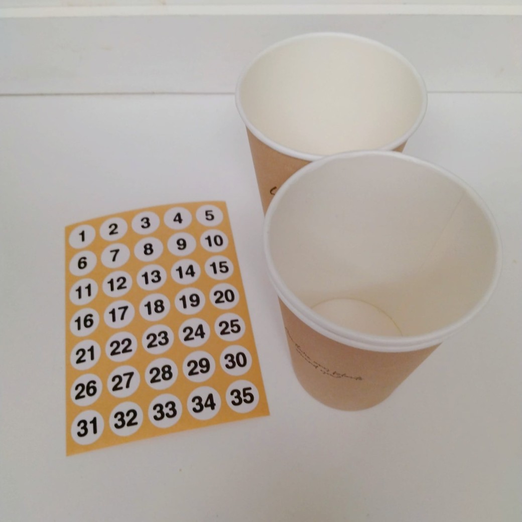 紙コップ