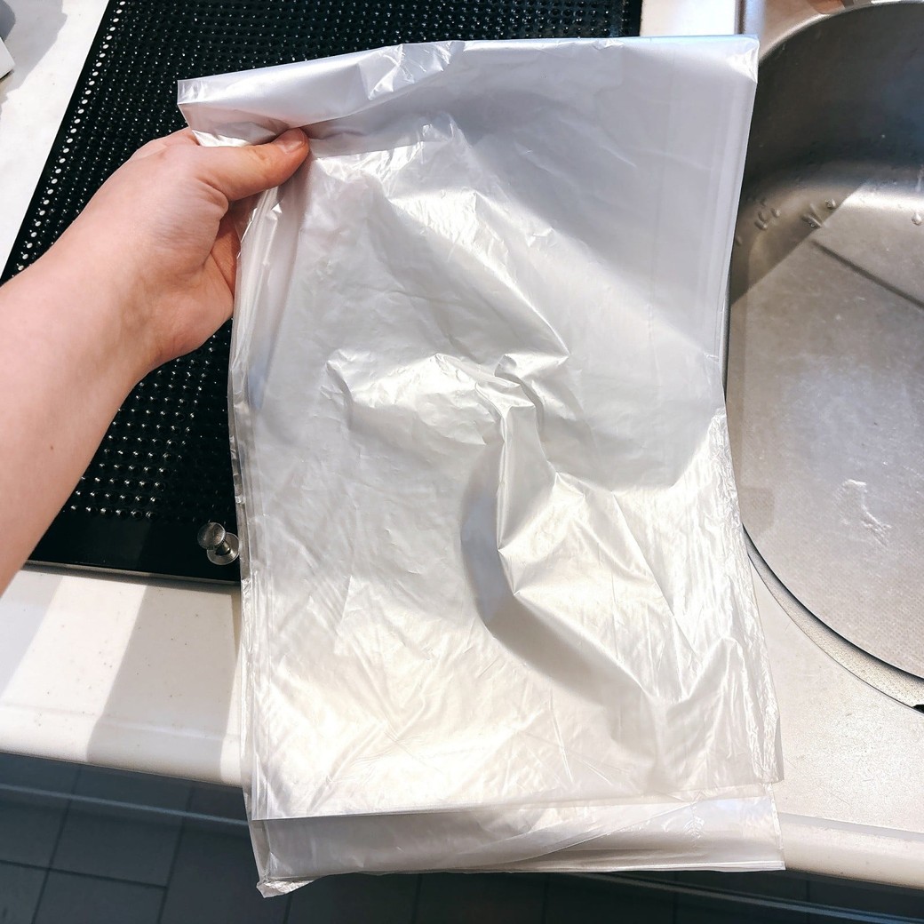 45Lのゴミ袋でつけ置きする