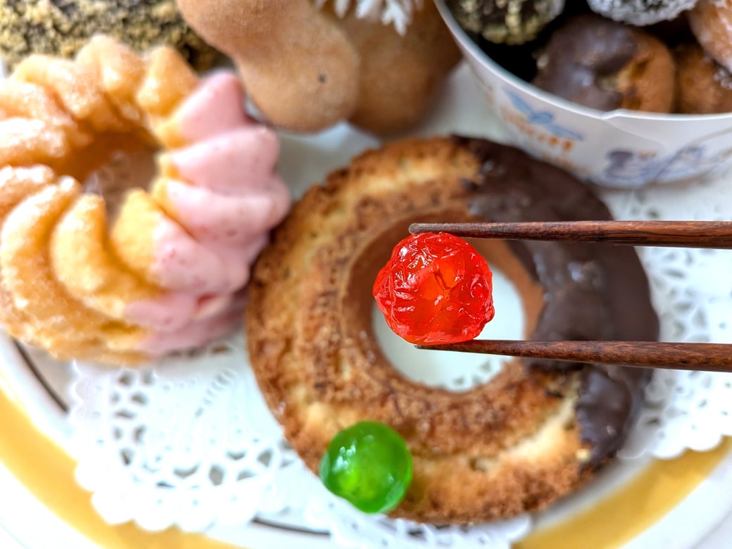 ミスタードーナツのチョコファッションにドレンチェリー