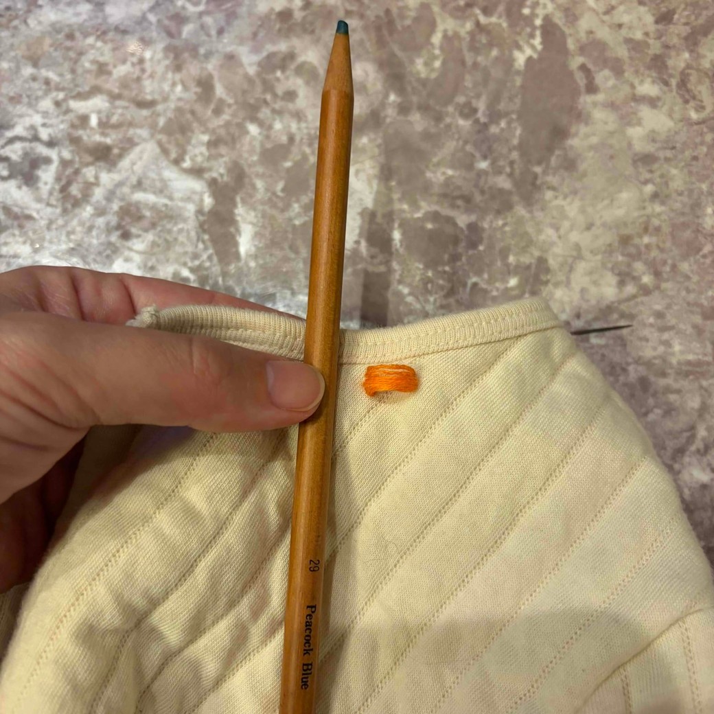 鉛筆を抜いたところ