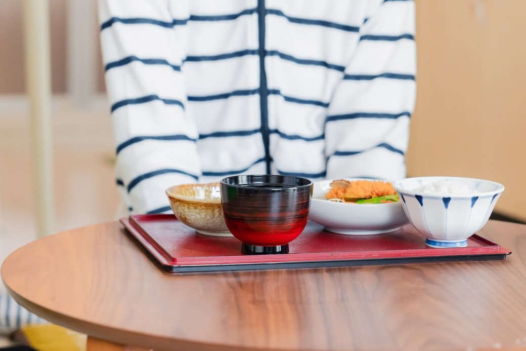 極端な節約をする