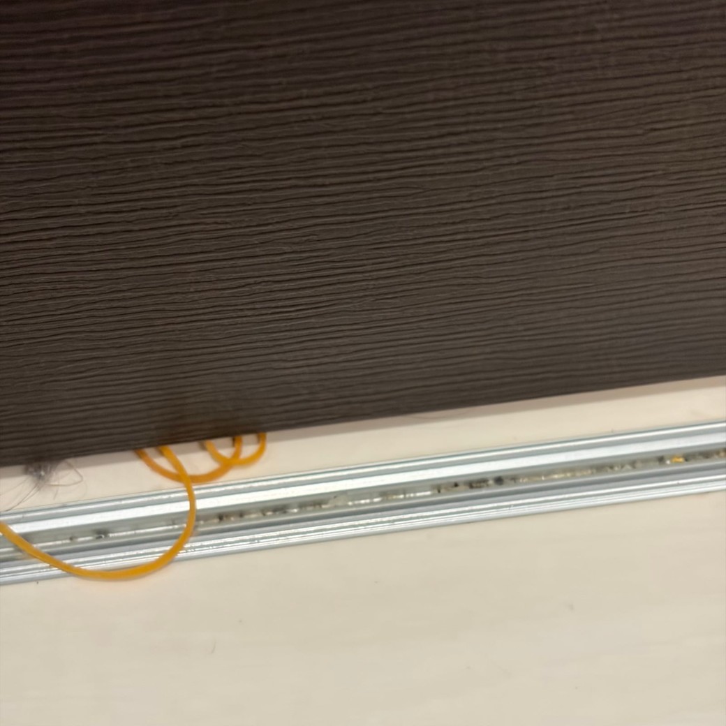 ドアを開け閉めしているところ