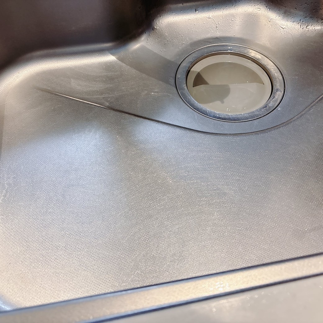 掃除後のキッチンシンク