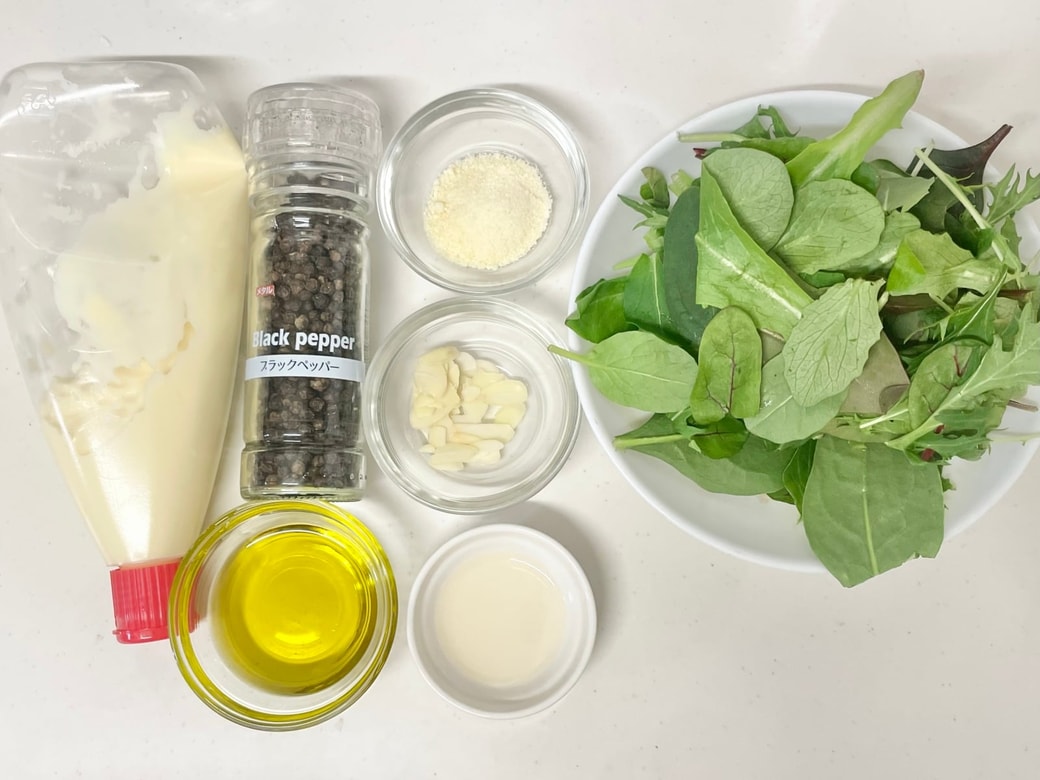 ベビーリーフのシーザーサラダ
