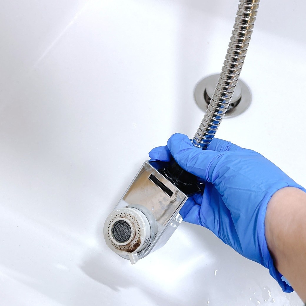 シャワーを引きのばす