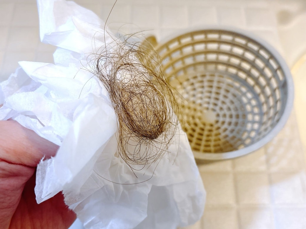ヘアキャッチャーの汚れを取り除く