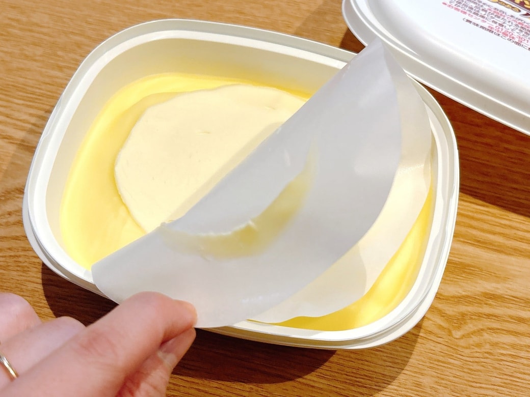 マーガリンについているナゾの紙シート