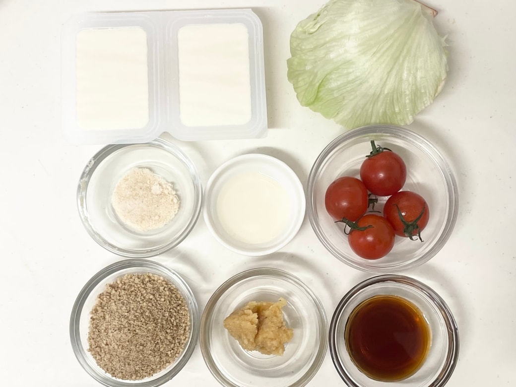 レタスの豆腐ゴマダレサラダ