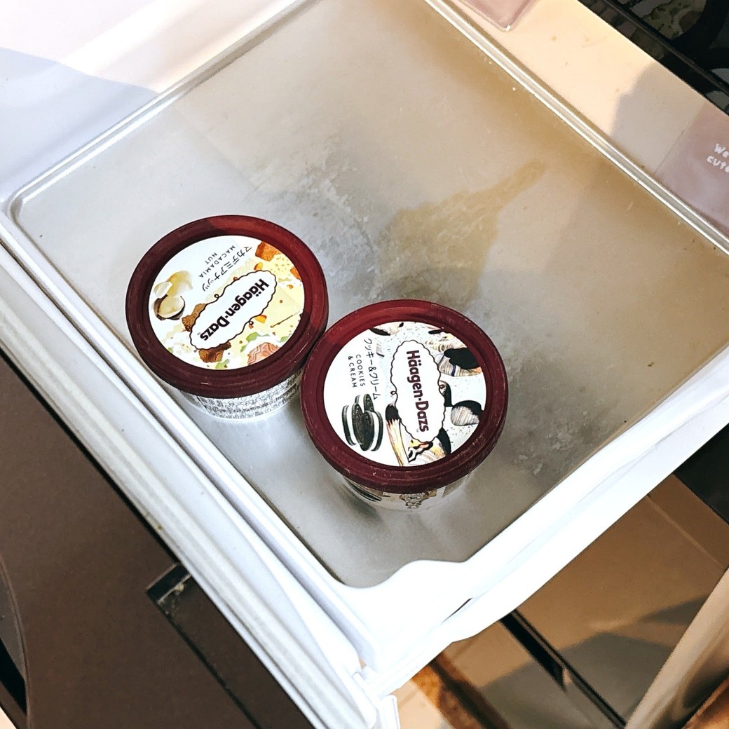 カップのまま冷凍庫に入れる