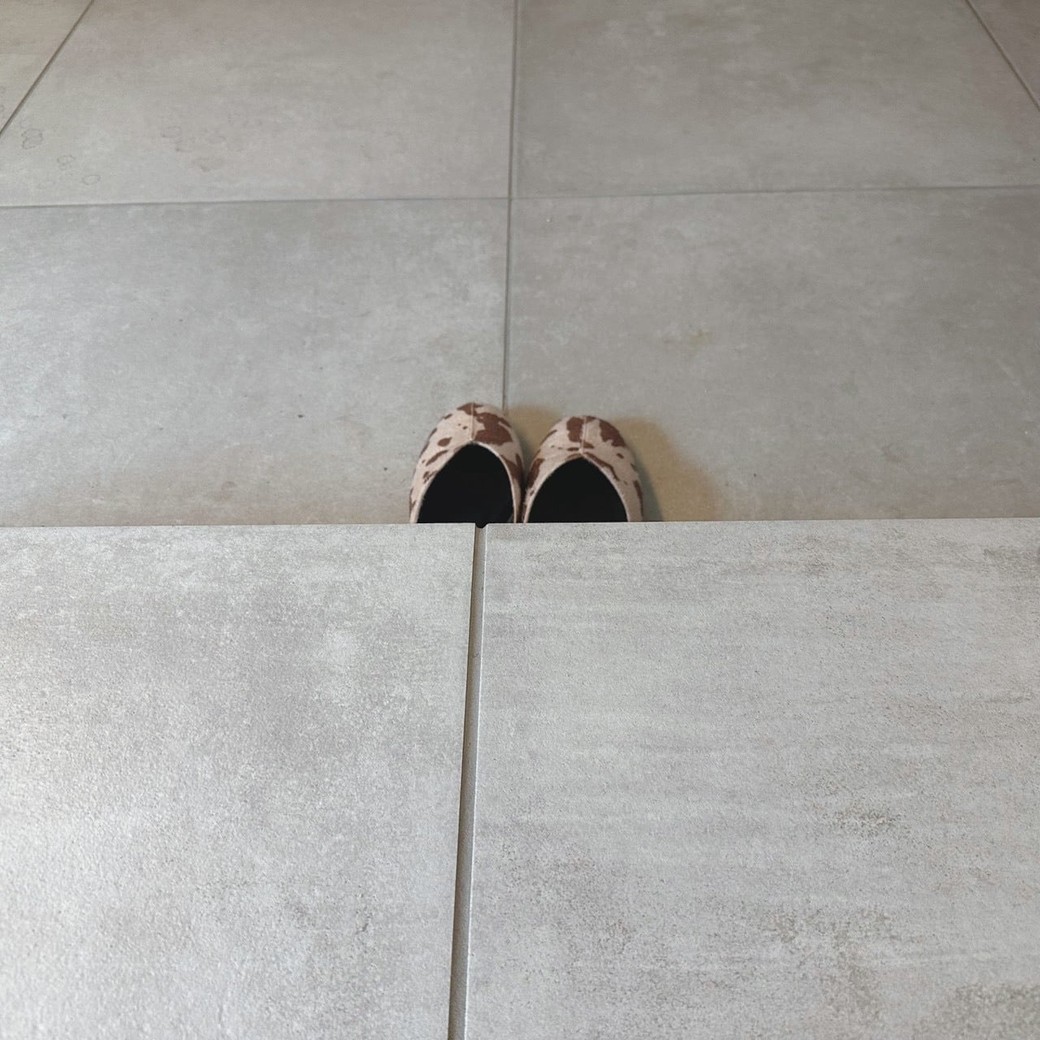 冬の冷たい玄関