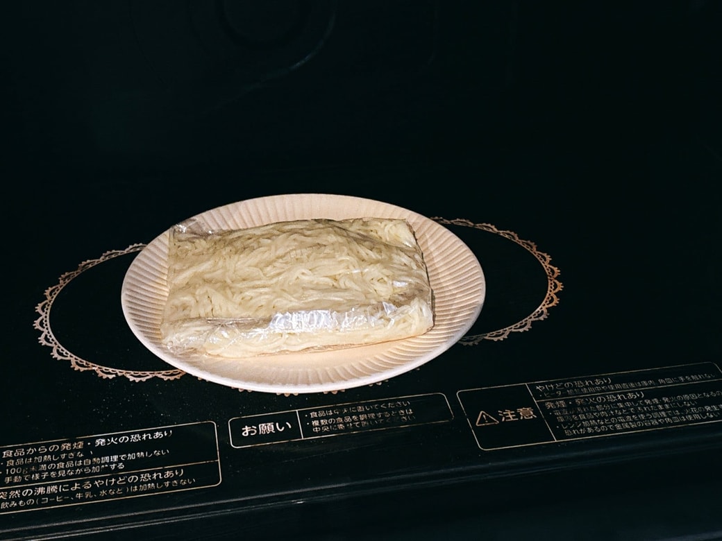 焼きそば麺を電子レンジで温める