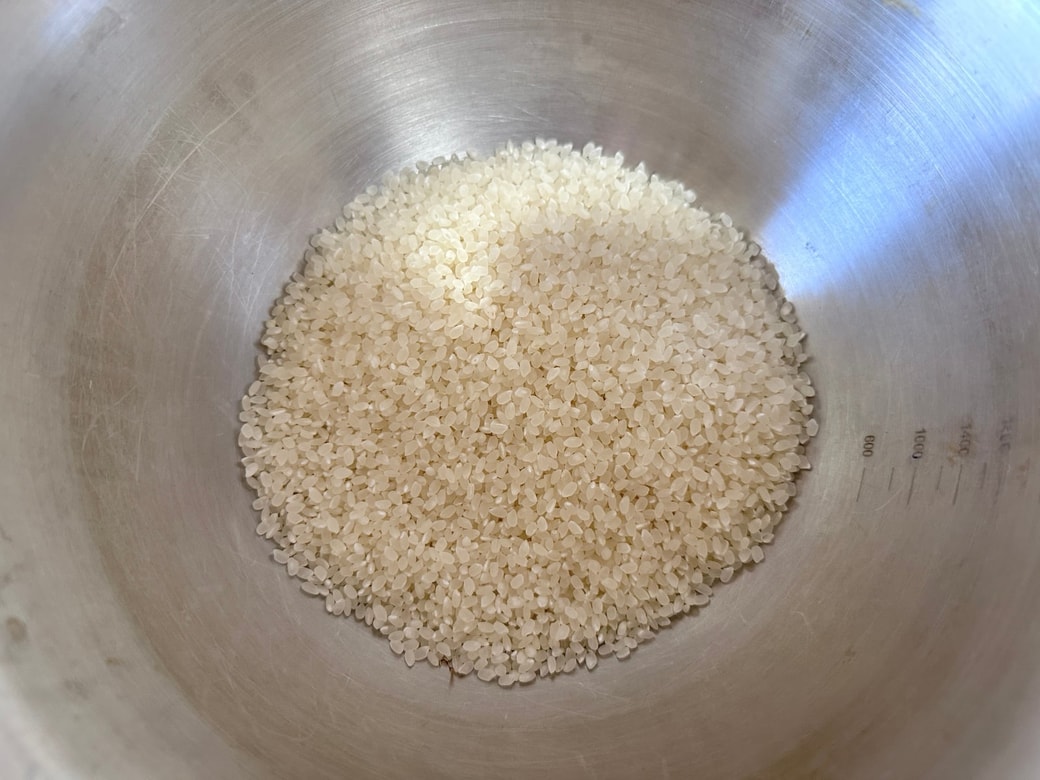研ぐ前のご飯