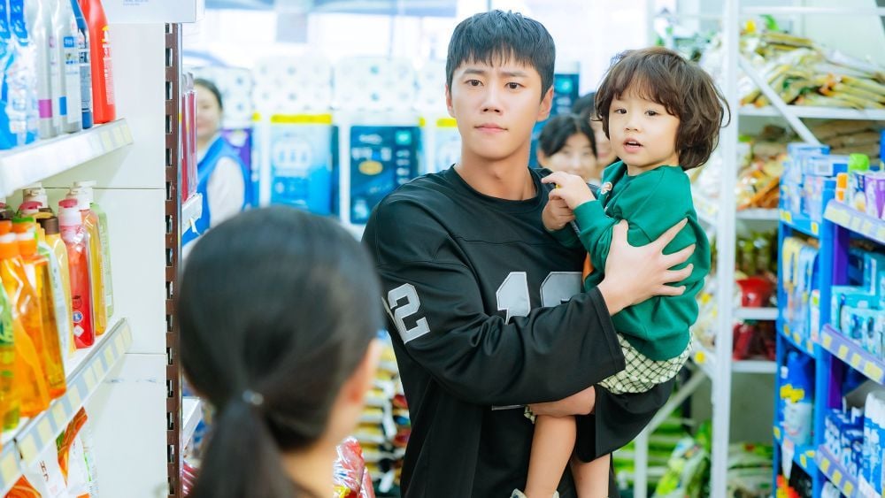 『恋も鍛えてくれますか？-24時フィットネス-』 Licensed by KBS Media Ltd. © 2025 KBS. All rights reserved U-NEXTにて独占配信中