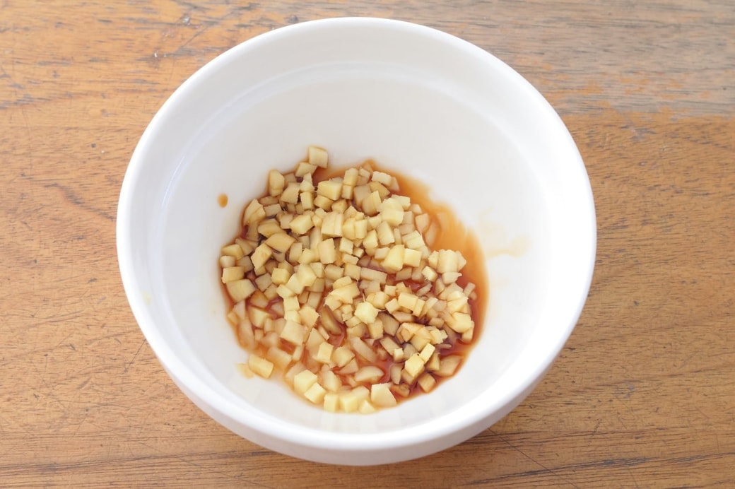 「ゆかりとしょうがのおにぎり」