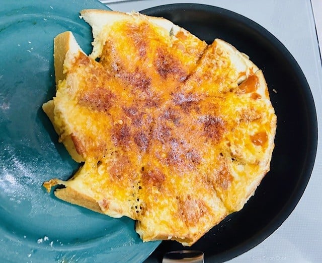 食パンで作るホールピザ作り方