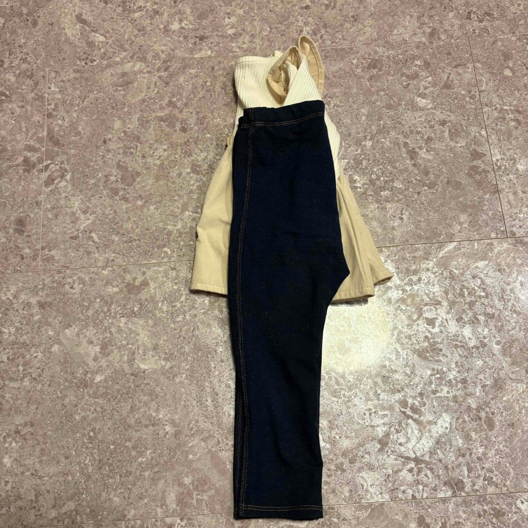 ボトムスを置いたところ