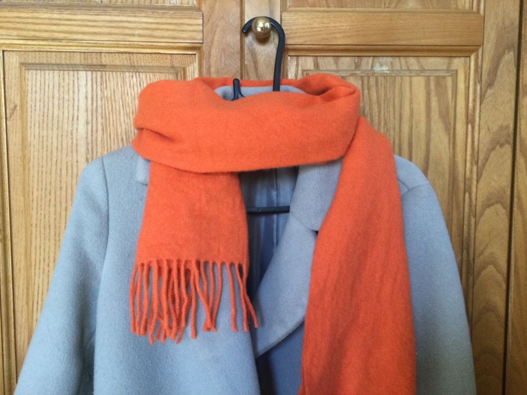 マフラーを巻く