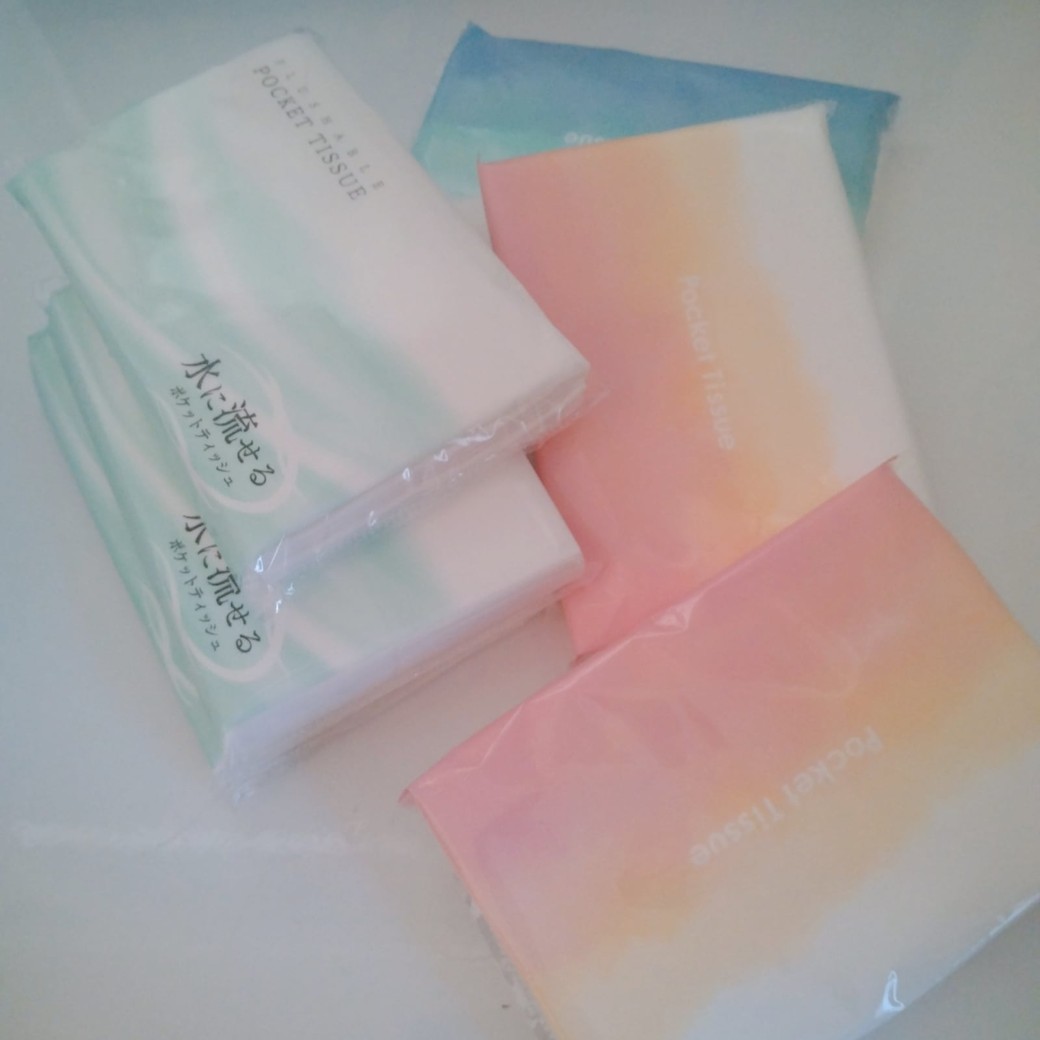 ポケットティッシュ