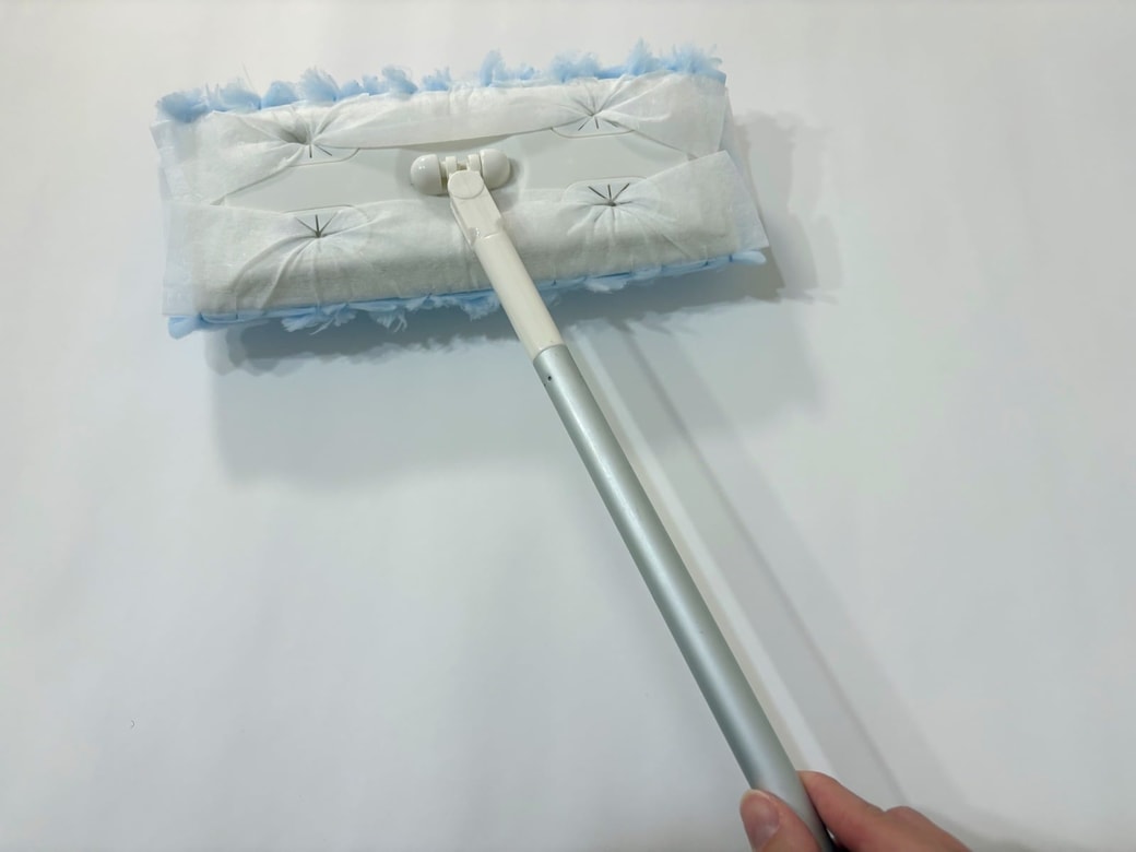 フローリングワイパーに取りつけられる