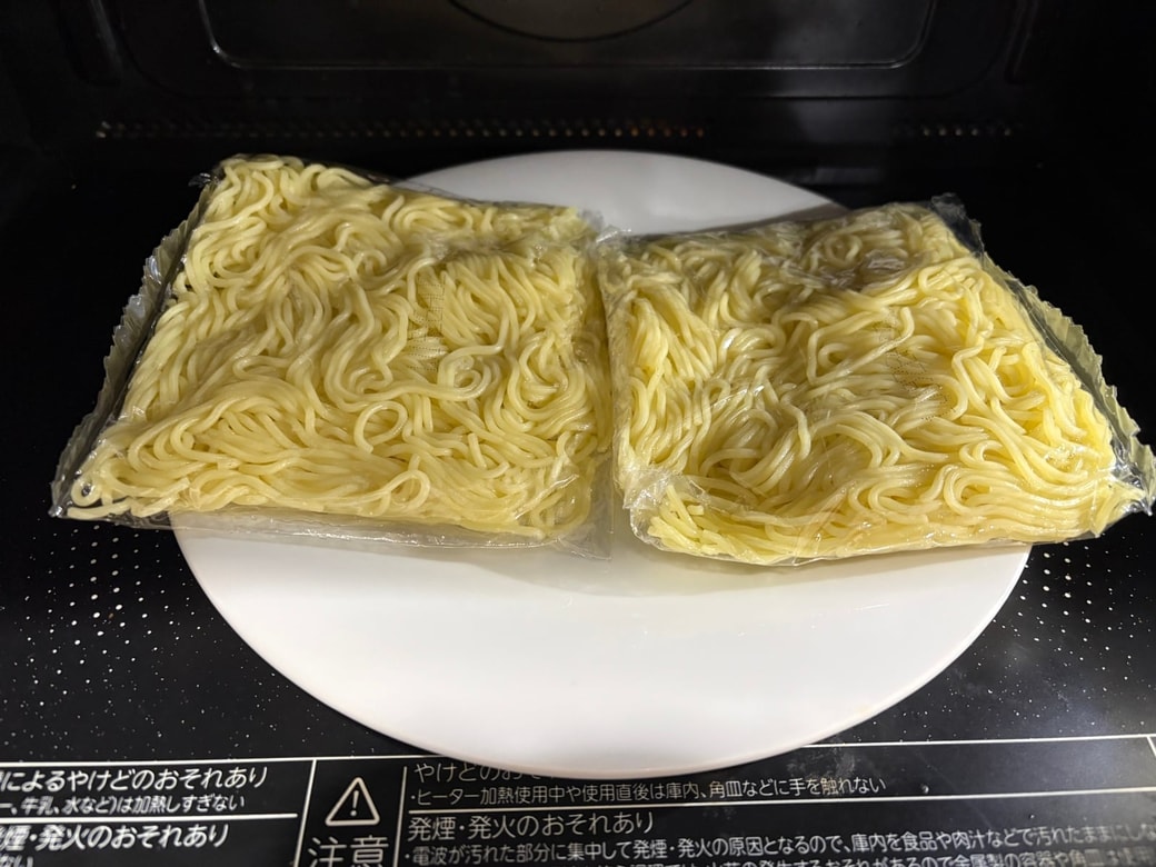 麺を電子レンジで温める