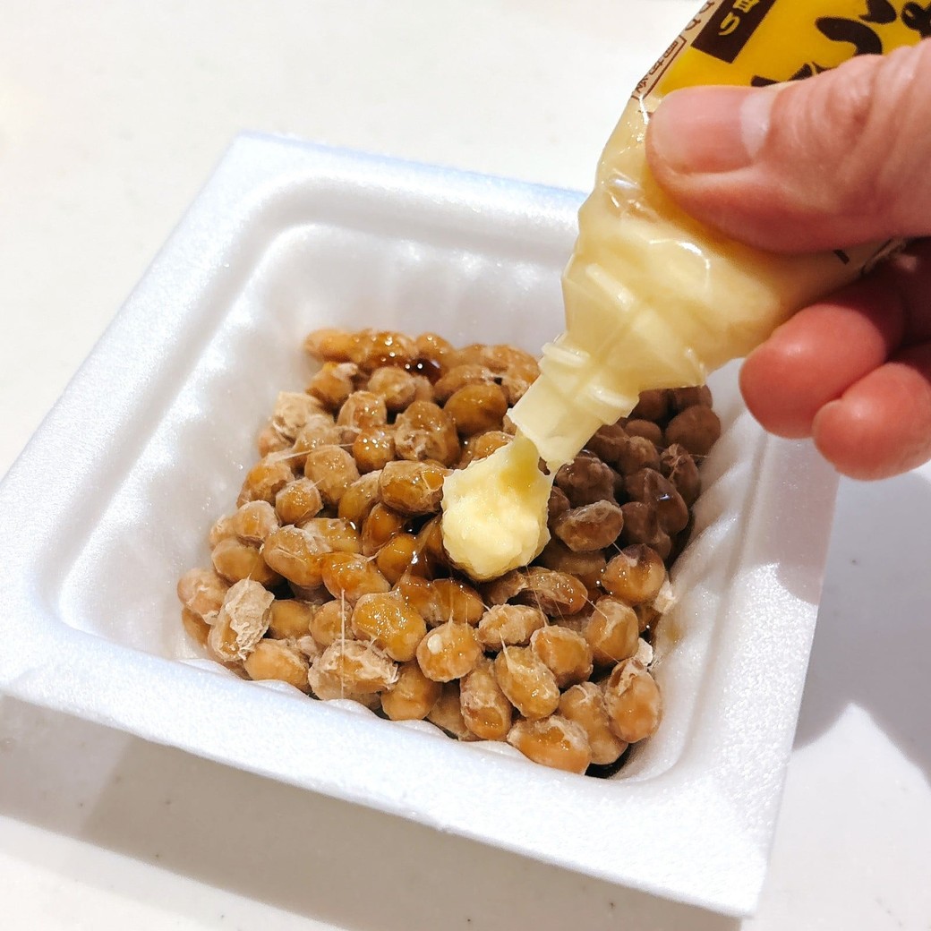 納豆に生姜を加える