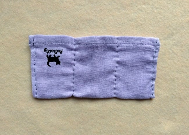 内側を数か所縫う