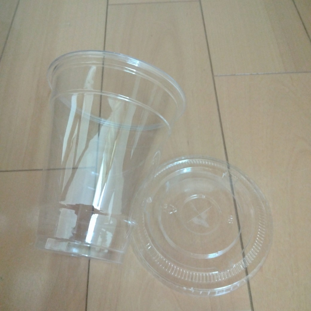 フタつき透明パック