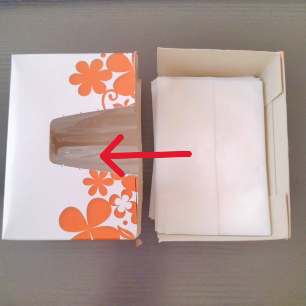 ボックスティッシュの空き箱